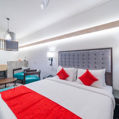 Hotel Deccan Serai Grande, Gachibowli, Hajdarabad Zewnętrze zdjęcie