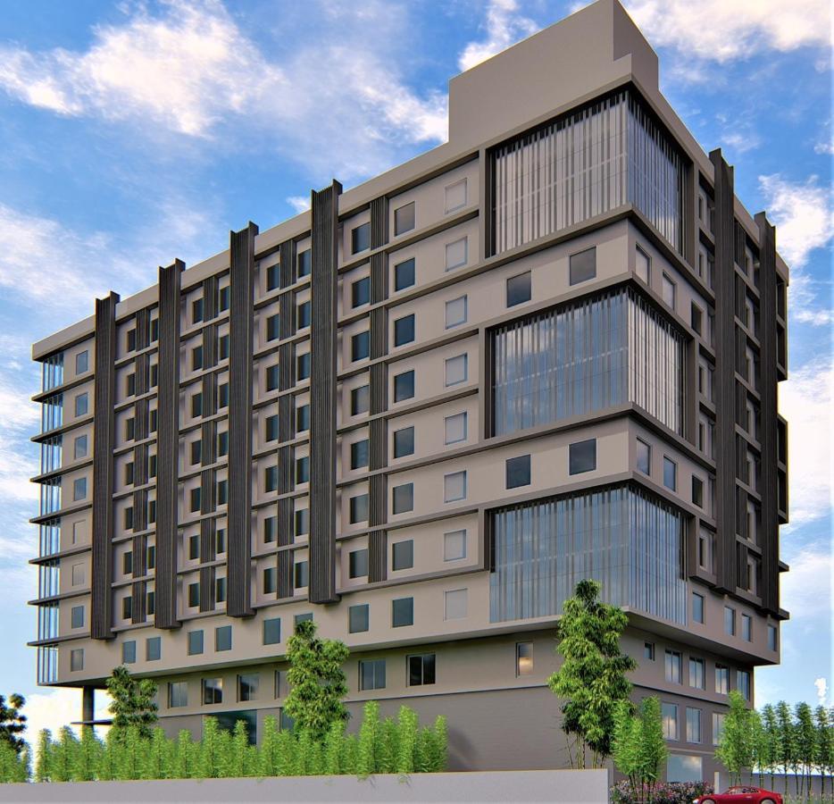 Hotel Deccan Serai Grande, Gachibowli, Hajdarabad Zewnętrze zdjęcie